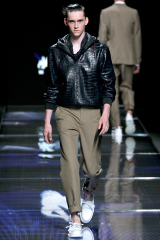 Louis Vuitton / - 2013